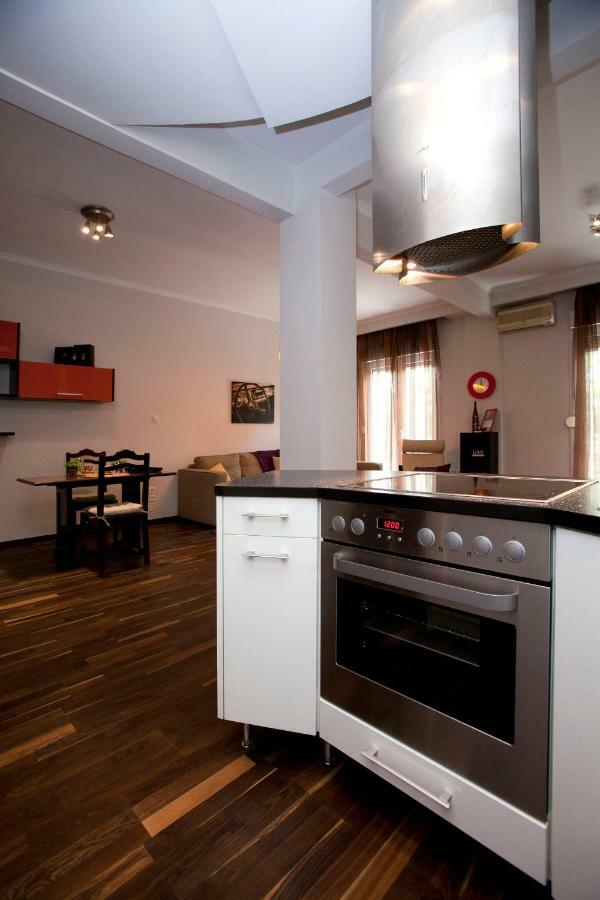 Downtown Apartment Salonicco Esterno foto